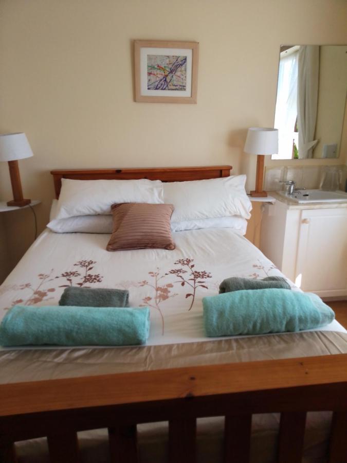 Room In Bungalow - Very Nice View With This Room 스님 외부 사진