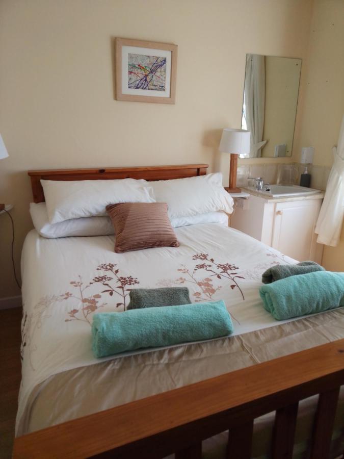 Room In Bungalow - Very Nice View With This Room 스님 외부 사진
